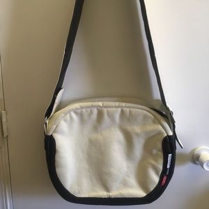 Buoabo cream red lining thick straps bag